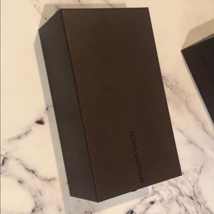 Louis Vuitton gift box brown 13 x 7.25 x 4.75”